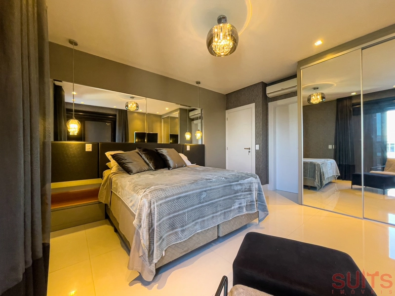 Excelente sobrado beira lago no condomínio Enseada: 31ª foto da galeria de imagens do imóvel