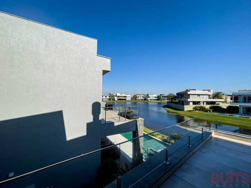 Excelente sobrado beira lago no condomínio Enseada: 33ª foto da galeria de imagens do imóvel