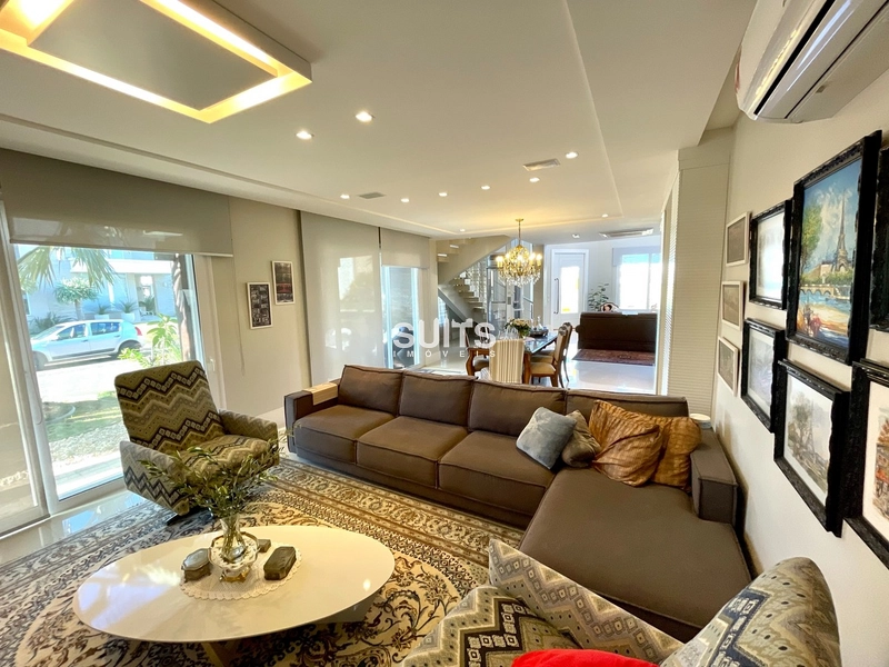 Sobrado diferenciado no condomínio Condado de Capão!: 31ª foto da galeria de imagens do imóvel