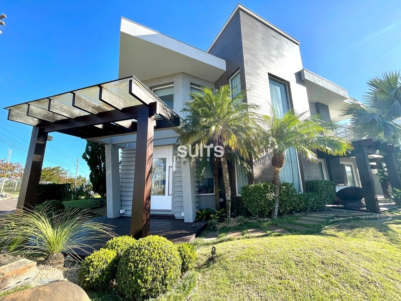 Sobrado diferenciado no condomínio Condado de Capão!: 2ª foto da galeria de imagens do imóvel