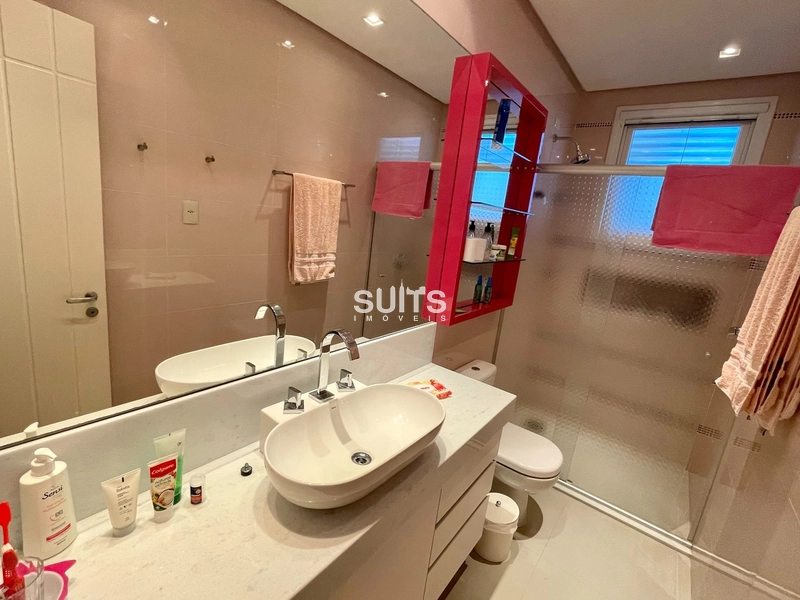 Sobrado diferenciado no condomínio Condado de Capão!: 14ª foto da galeria de imagens do imóvel