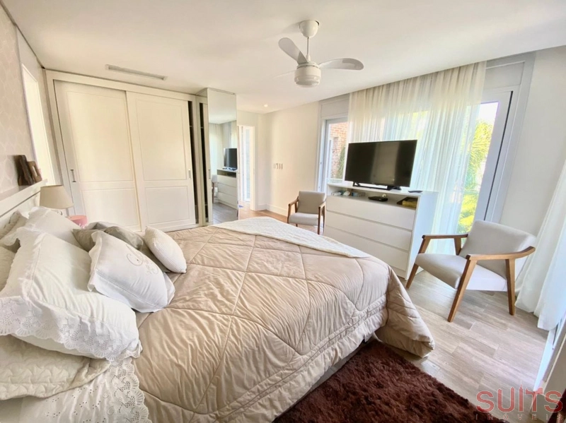 Incrível mansão no condomínio Bosques de Atlântida: 18ª foto da galeria de imagens do imóvel