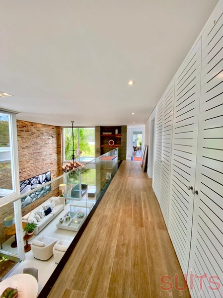 Incrível mansão no condomínio Bosques de Atlântida: 13ª foto da galeria de imagens do imóvel