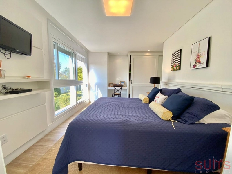 Incrível mansão no condomínio Bosques de Atlântida: 25ª foto da galeria de imagens do imóvel