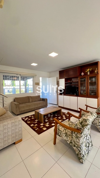 Excelente duplex à venda no Centro: 2ª foto da galeria de imagens do imóvel