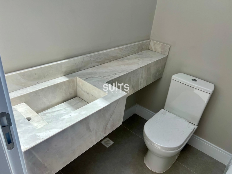 Excelente duplex à venda no Centro: 25ª foto da galeria de imagens do imóvel