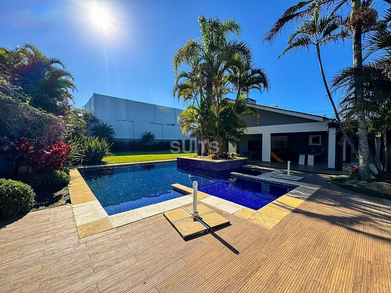 Casa com 03 terrenos em localização privilegiada em Atlântida : 8ª foto da galeria de imagens do imóvel