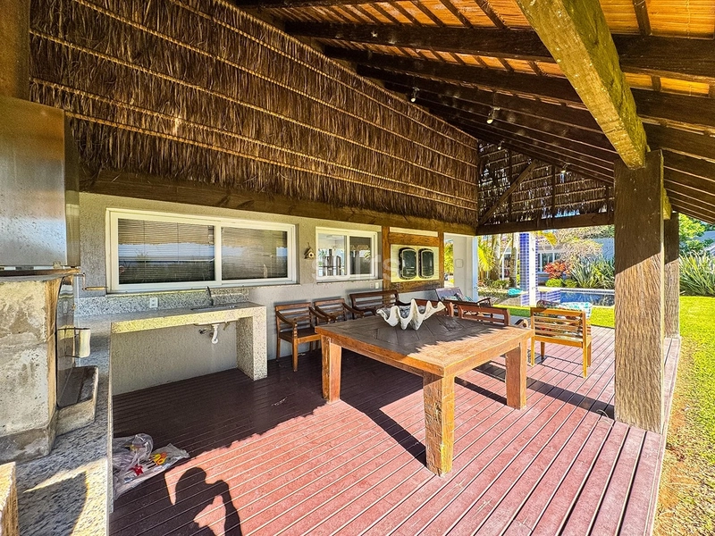 Casa com 03 terrenos em localização privilegiada em Atlântida : 12ª foto da galeria de imagens do imóvel