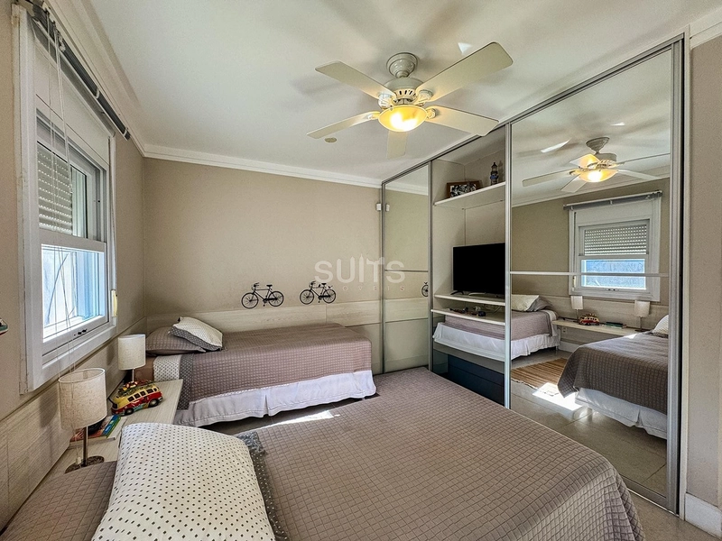 Casa com 03 terrenos em localização privilegiada em Atlântida : 29ª foto da galeria de imagens do imóvel