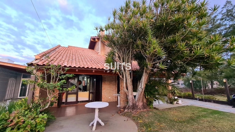 Ótimo sobrado próximo ao mar na praia do Arpoador em Xangri-Lá: 1ª foto da galeria de imagens do imóvel