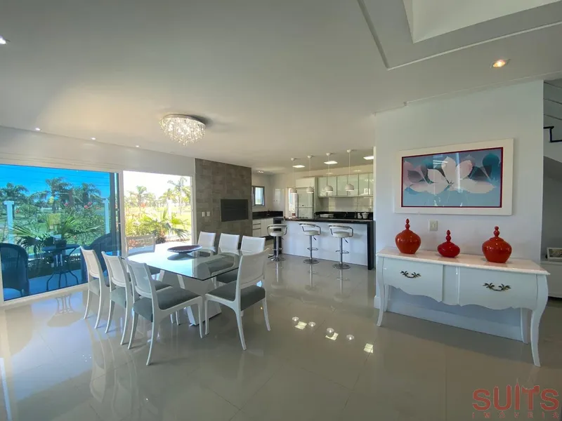 Belíssimo sobrado no Condomínio Quintas do Lago: 6ª foto da galeria de imagens do imóvel