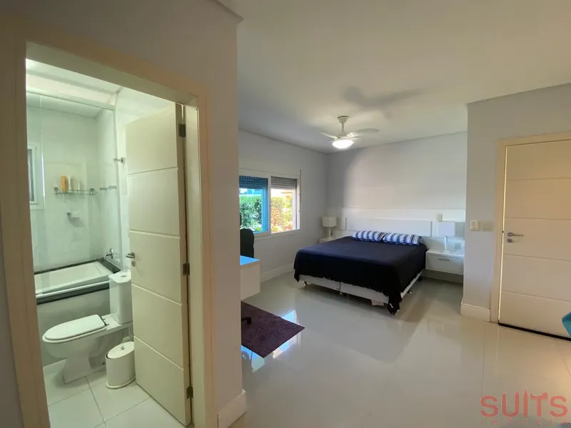 Belíssimo sobrado no Condomínio Quintas do Lago: 15ª foto da galeria de imagens do imóvel