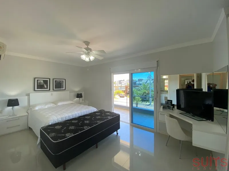 Belíssimo sobrado no Condomínio Quintas do Lago: 23ª foto da galeria de imagens do imóvel