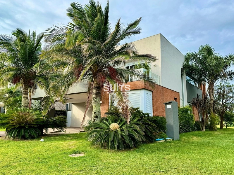 Excelente Imóvel de alto padrão em Xangri-Lá: 2ª foto da galeria de imagens do imóvel