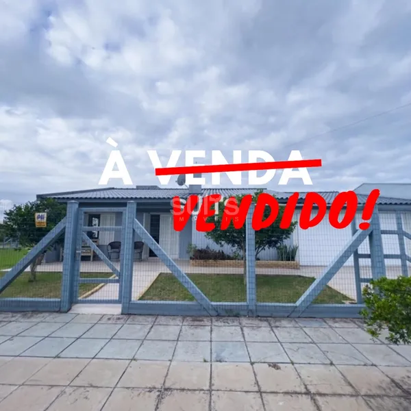 Excelente casa com dois terrenos à venda na Rainha do Mar: 1ª foto da galeria de imagens do imóvel