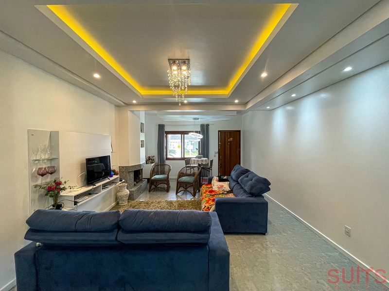 Excelente sobrado à poucos metros do mar na praia de Rainha do Mar: 7ª foto da galeria de imagens do imóvel