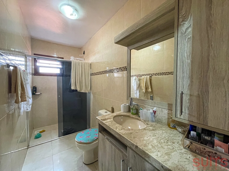 Excelente sobrado à poucos metros do mar na praia de Rainha do Mar: 13ª foto da galeria de imagens do imóvel