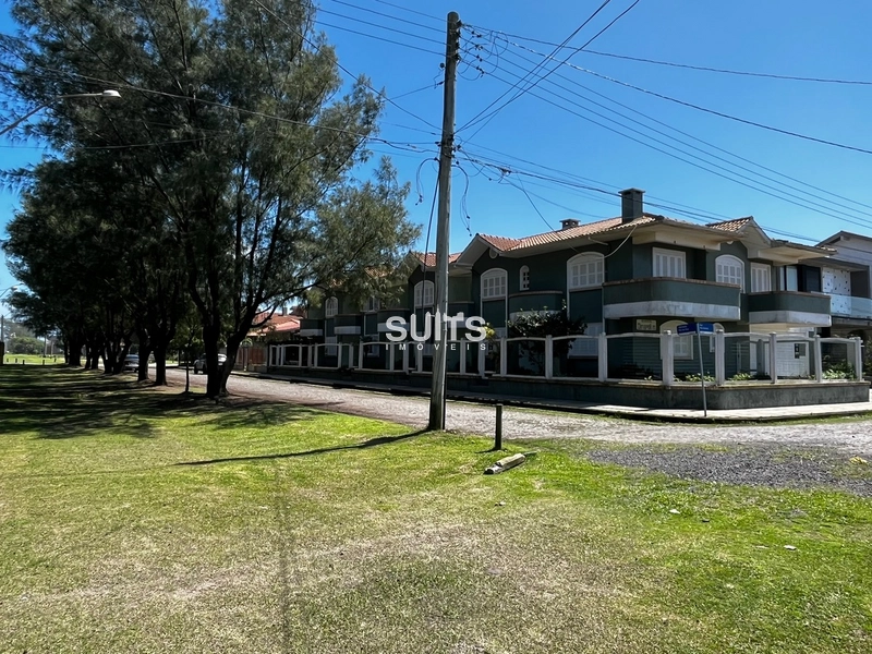 Ótimo duplex à 01 quadra do mar no Centro de Xangri-Lá: 4ª foto da galeria de imagens do imóvel