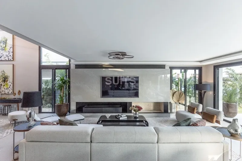 Magnífico sobrado com vista para o lago no condomínio Enseada: 5ª foto da galeria de imagens do imóvel