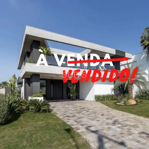 Magnífico sobrado com vista para o lago no condomínio Enseada: 1ª foto da galeria de imagens do imóvel