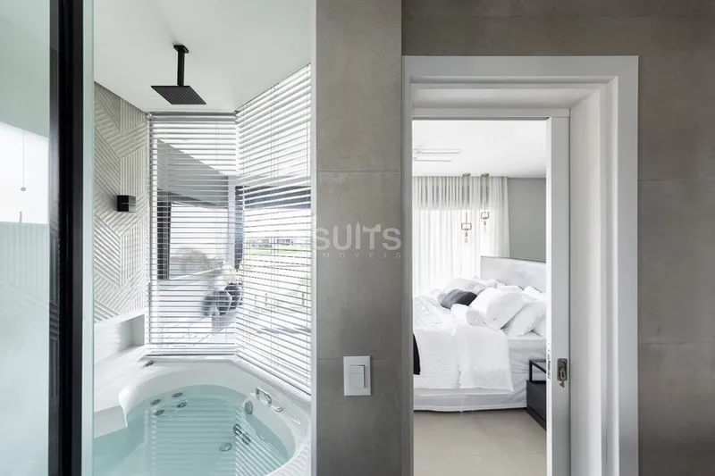 Magnífico sobrado com vista para o lago no condomínio Enseada: 34ª foto da galeria de imagens do imóvel