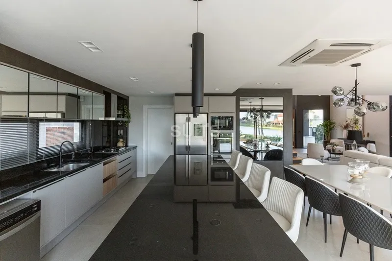 Magnífico sobrado com vista para o lago no condomínio Enseada: 9ª foto da galeria de imagens do imóvel