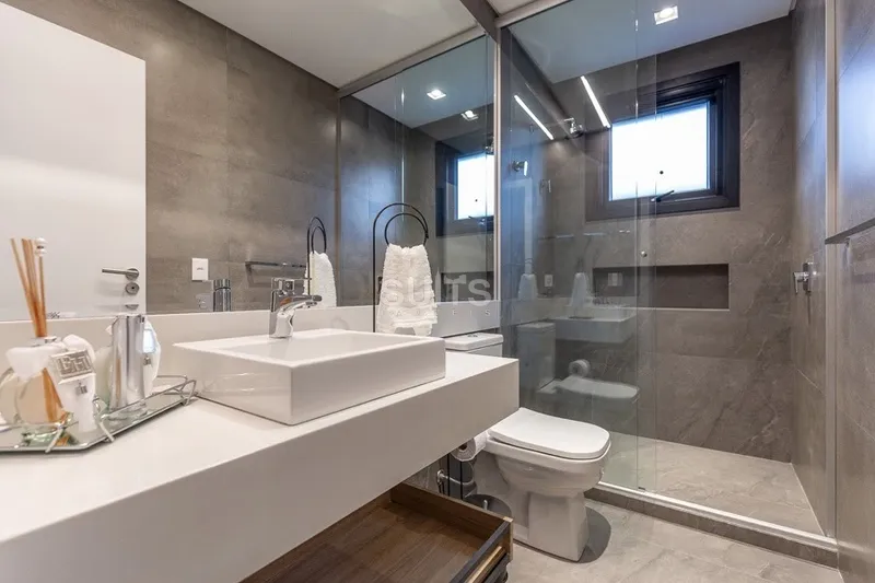 Magnífico sobrado com vista para o lago no condomínio Enseada: 38ª foto da galeria de imagens do imóvel