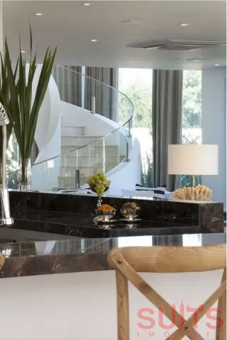 Mansão super-luxo no Condomínio Enseada: 99ª foto da galeria de imagens do imóvel