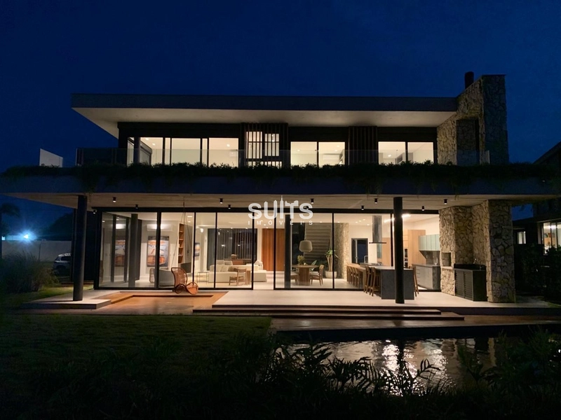 Mansão super-luxo no Condomínio Enseada: 2ª foto da galeria de imagens do imóvel