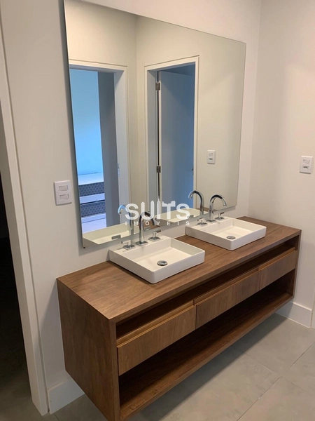 Mansão super-luxo no Condomínio Enseada: 8ª foto da galeria de imagens do imóvel