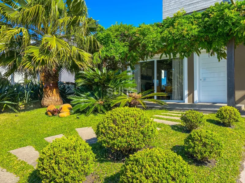 Magnífico Sobrado no Condomínio Quintas do Lago: 2ª foto da galeria de imagens do imóvel