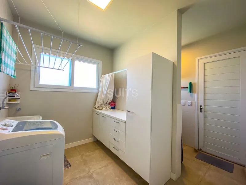 Magnífico Sobrado no Condomínio Quintas do Lago: 14ª foto da galeria de imagens do imóvel