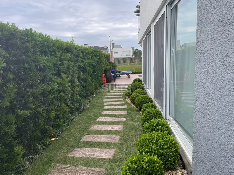 Excelente Sobrado no Condominio One em Atlântida: 7ª foto da galeria de imagens do imóvel