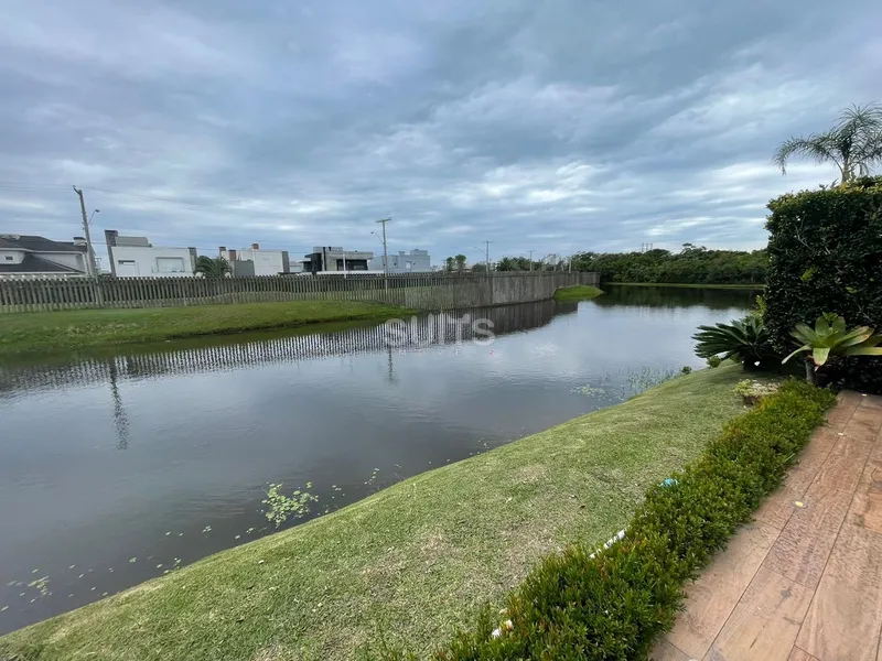 Excelente Sobrado no Condominio One em Atlântida: 19ª foto da galeria de imagens do imóvel