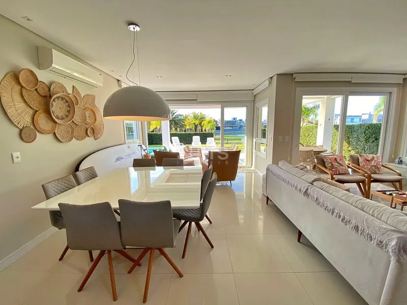 Excelente sobrado com vista para o lago no condomínio Sea Coast: 13ª foto da galeria de imagens do imóvel