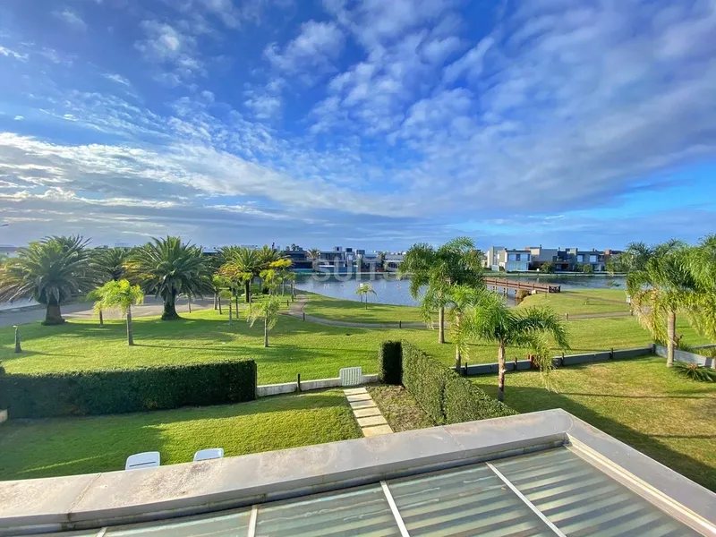 Excelente sobrado com vista para o lago no condomínio Sea Coast: 26ª foto da galeria de imagens do imóvel