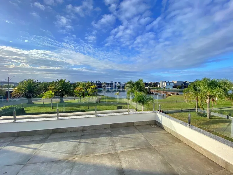 Excelente sobrado com vista para o lago no condomínio Sea Coast: 30ª foto da galeria de imagens do imóvel