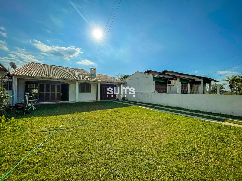 Casa muito bem localizada na praia de Remanso em Xangri-Lá: 1ª foto da galeria de imagens do imóvel