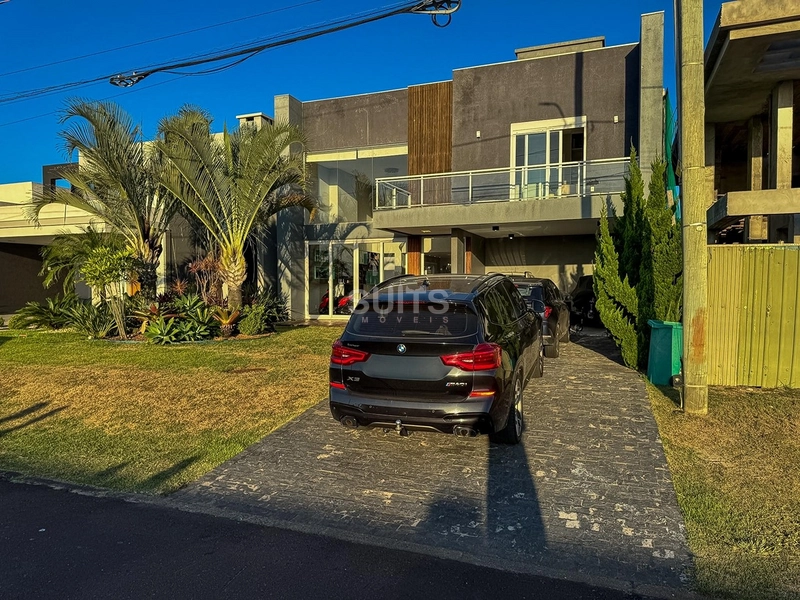 Belíssimo sobrado fundos área verde no condomínio Riviera: 3ª foto da galeria de imagens do imóvel