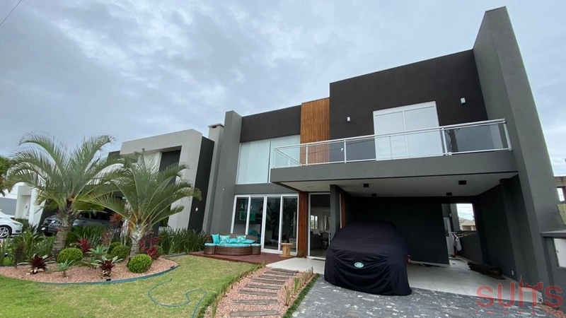 Belíssimo sobrado fundos área verde no condomínio Riviera: 2ª foto da galeria de imagens do imóvel