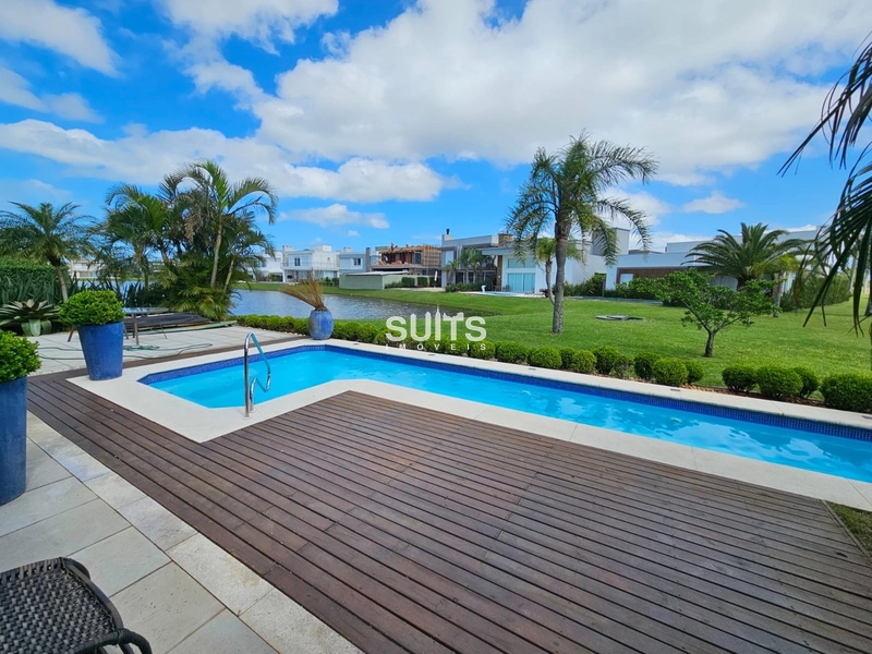 Sobrado de esquina Beira Lago no cond. Enseada: 6ª foto da galeria de imagens do imóvel