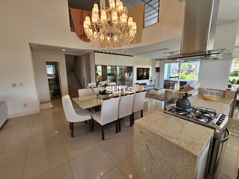 Sobrado de esquina Beira Lago no cond. Enseada: 27ª foto da galeria de imagens do imóvel