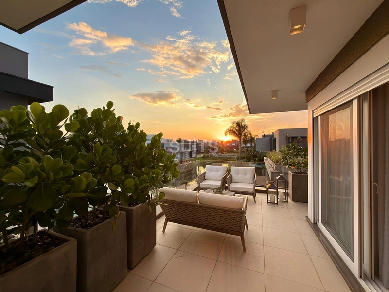 Excelente sobrado no condomínio Malibu: 42ª foto da galeria de imagens do imóvel