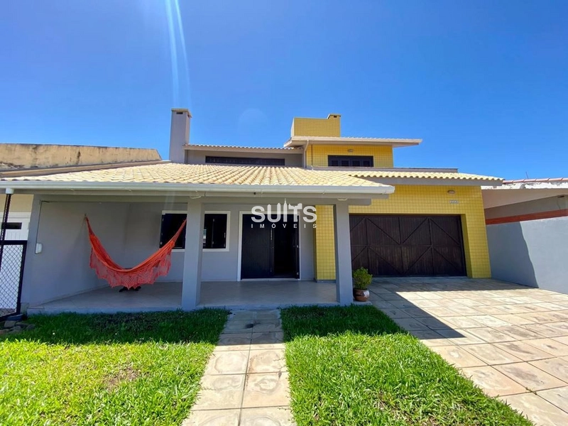 Excelente sobrado à 03 quadras do mar no Centro de Xangri-Lá: 4ª foto da galeria de imagens do imóvel