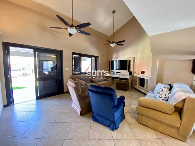 Excelente sobrado à 03 quadras do mar no Centro de Xangri-Lá: 6ª foto da galeria de imagens do imóvel