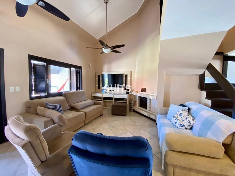 Excelente sobrado à 03 quadras do mar no Centro de Xangri-Lá: 7ª foto da galeria de imagens do imóvel