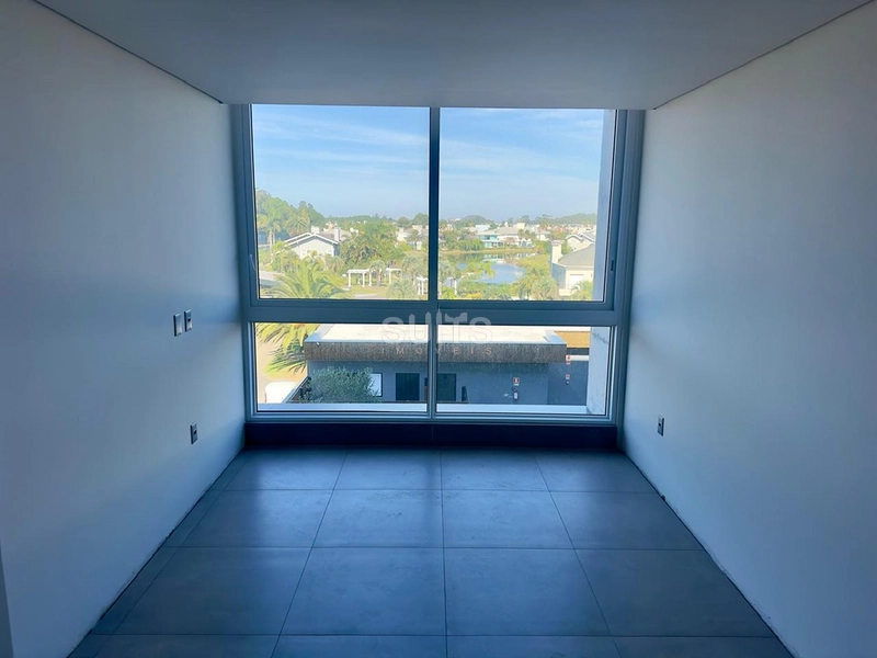 Apartamento à venda no Ed. Livin em Atlântida : 3ª foto da galeria de imagens do imóvel