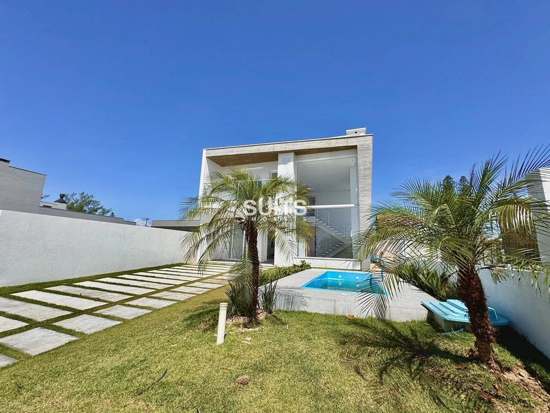 Sobrado à venda na praia do Arpoador, com linda vista mar: 3ª foto da galeria de imagens do imóvel