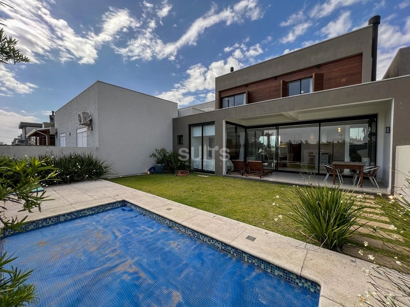 Excelente sobrado no Condomínio Blue em Xangri-Lá: 26ª foto da galeria de imagens do imóvel