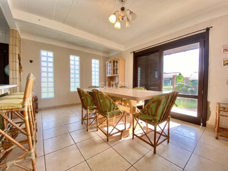 Excelente sobrado de esquina com amplo pátio na praia de Remanso: 11ª foto da galeria de imagens do imóvel